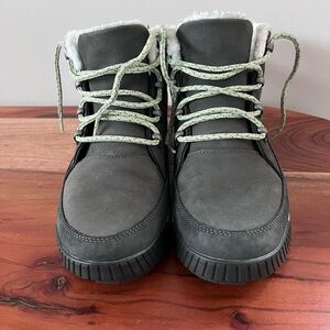 The North Face Sierra Mid Lace Waterproof‎ boots